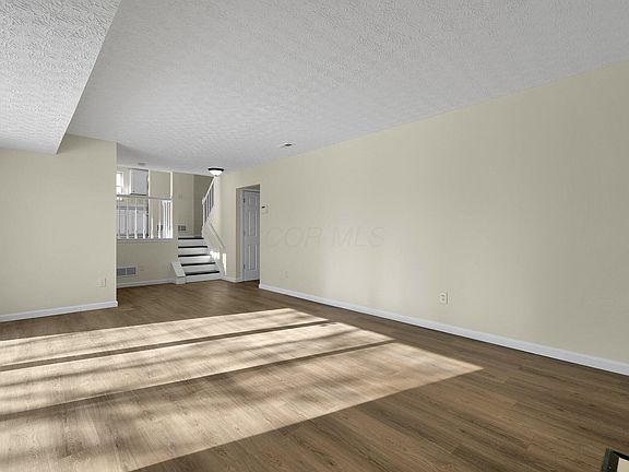 4th image of 6871 Bennell Dr