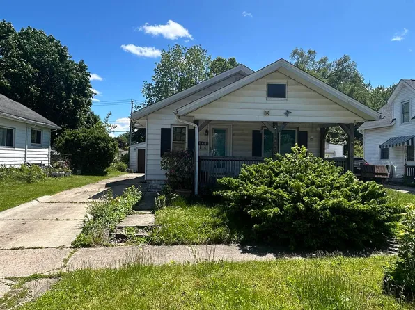 839 E 5th St, Mishawaka, IN 46544