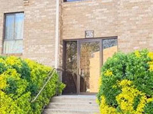 2316 Freetown Ct Unit 1B, Reston, VA 20191