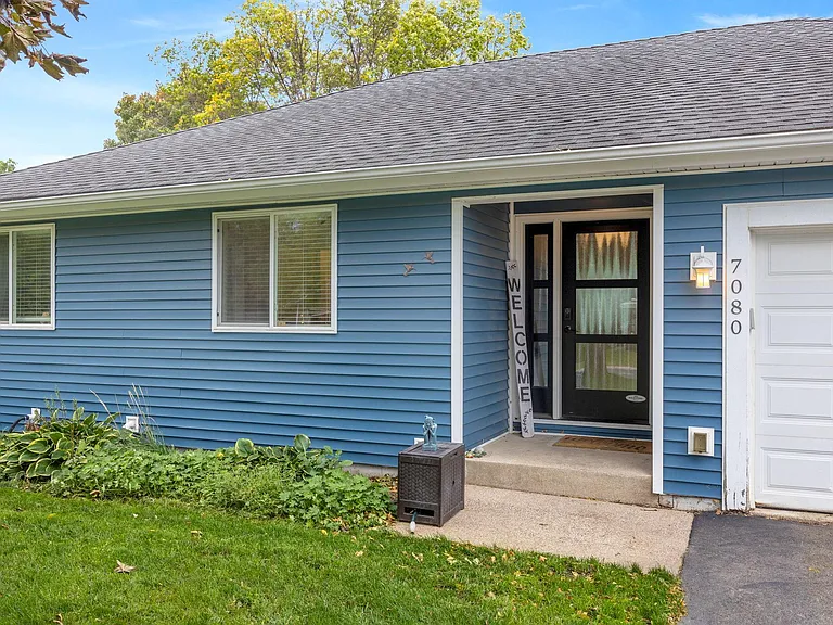7080 Redwing Ln — Photo 24