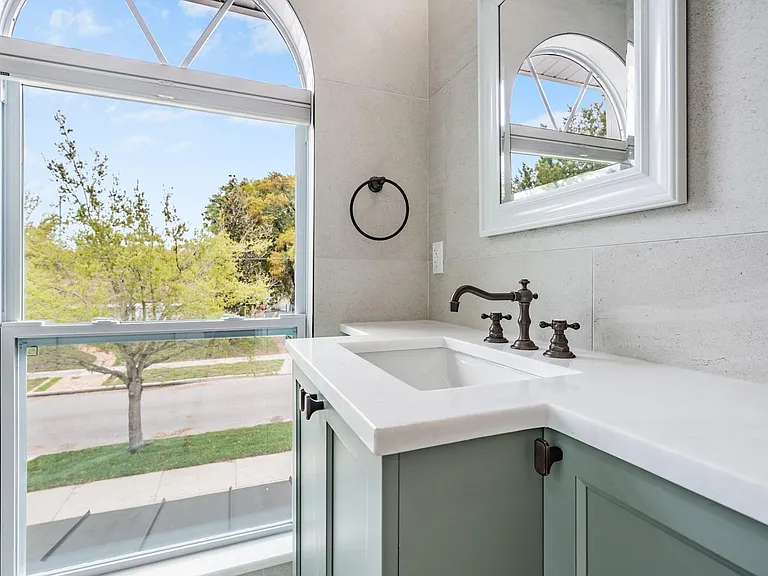 2nd Upstairs Bath Vanity