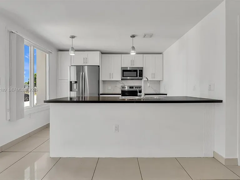 25871 SW 139th Ct #25871 — Photo 5