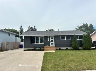 1007 2nd St W, Kindersley, SK S0L1S2