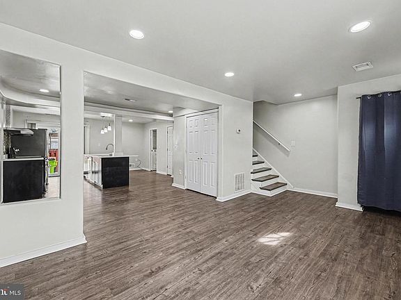 5th image of 2502 Sedgewick Pl