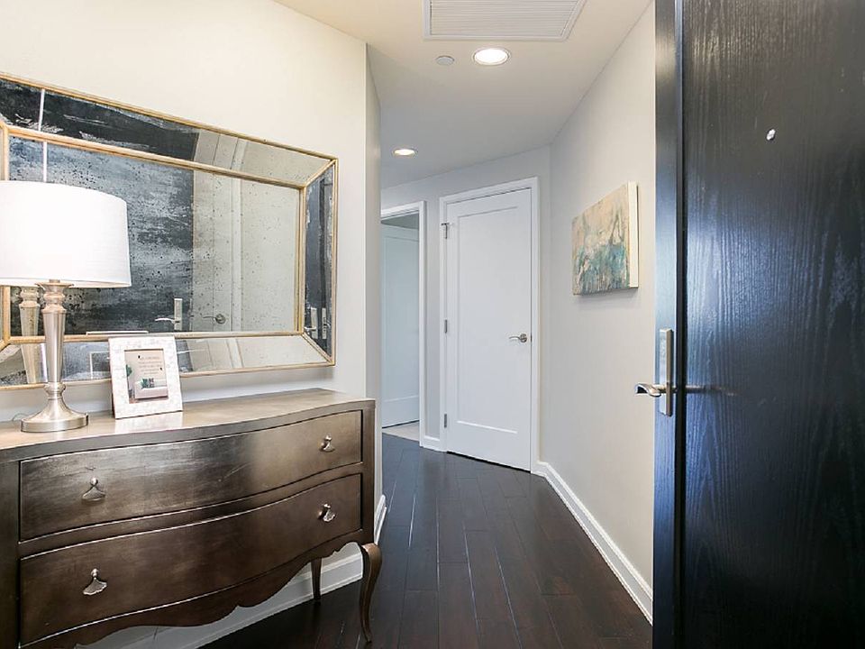 1st image of 4242 Broadway St APT 1006