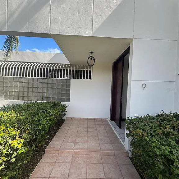 F9 San Esteban — Photo 3