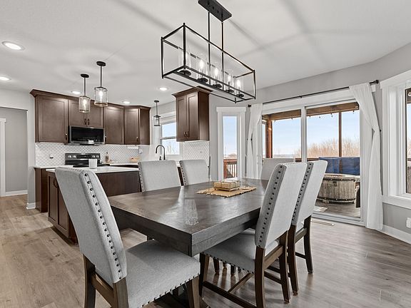 3rd image of 6364 Sunset Hill Pl NW