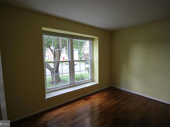 4th image of 2959 Cashel Ln