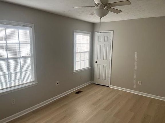4th image of 283 Westland Way