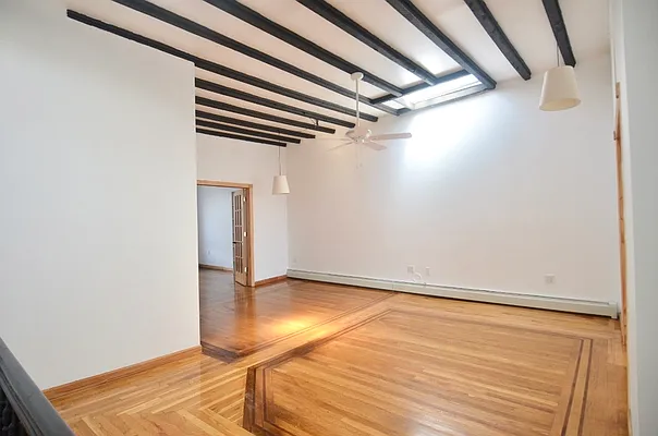Rented by Compass | media 6