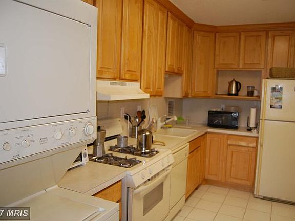2nd image of 3705 S George Mason Dr APT 407S