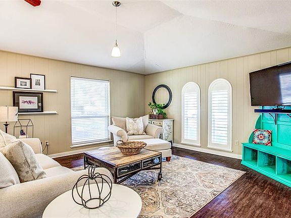 5th image of 4604 Weyhill Dr