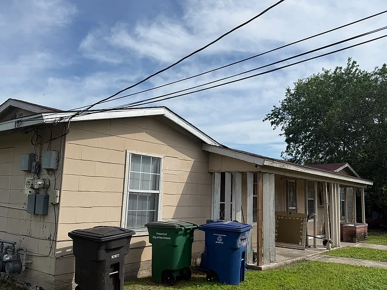 600-602 Ellor Dr — Photo 10