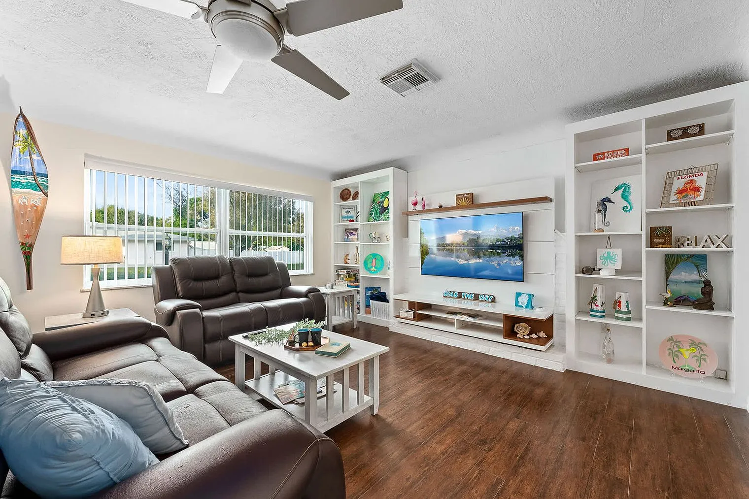 3 bed, 2.0 bath, $5,120 — Photo 3