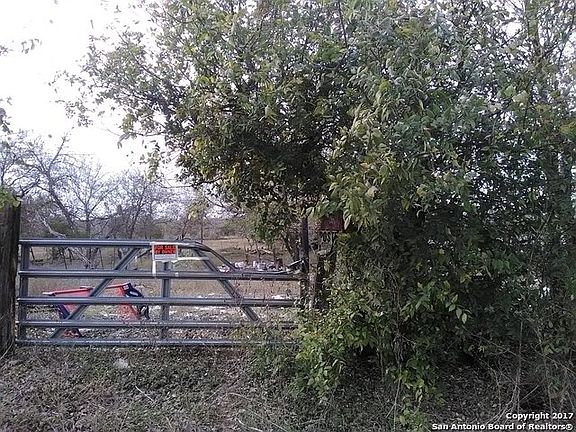 4th image of 1461 Novella Ave
