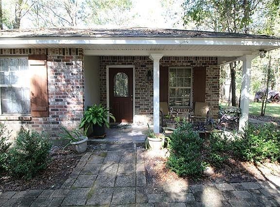 2nd image of 114 Emerald Valley Dr