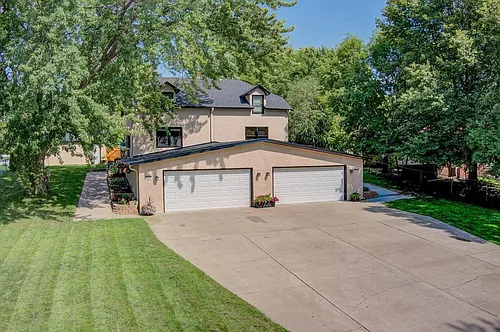 2531 Maple Ln W Photo 1 2531 Maple Ln W Photo 1