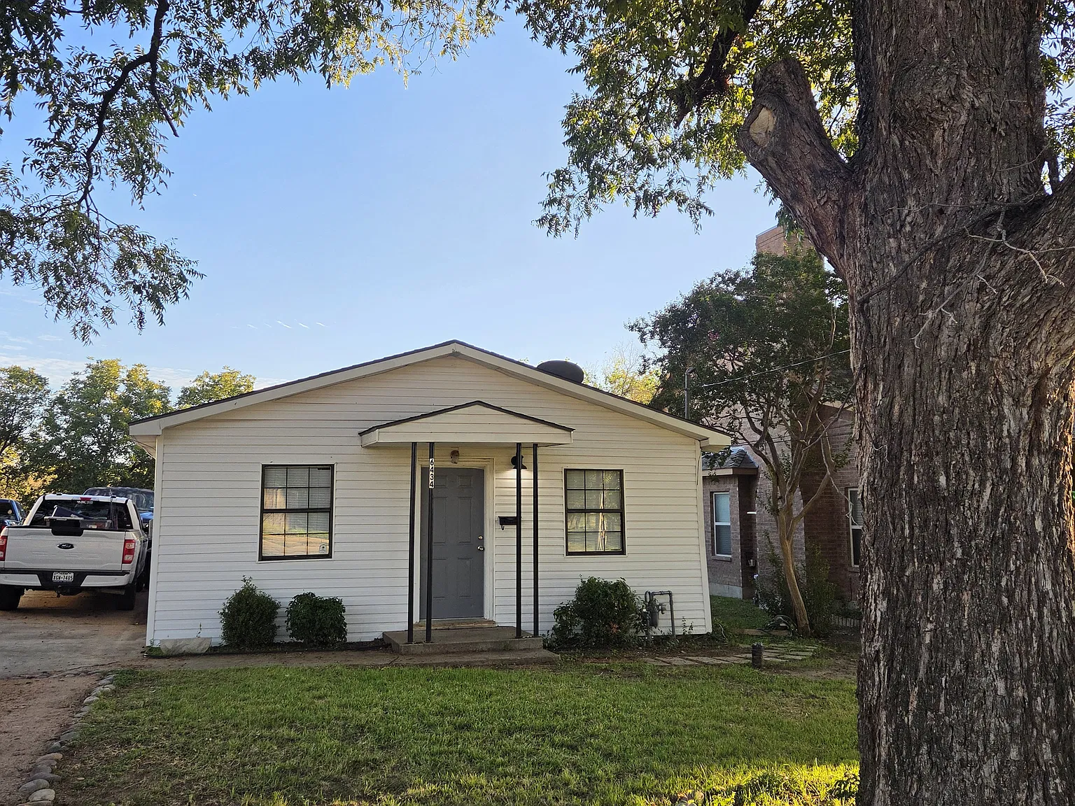 6440 Harmonson Rd — Photo 3