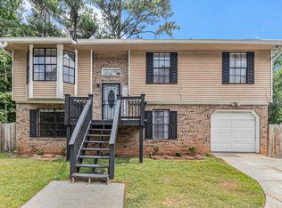 5566 Marbut Rd, Lithonia, GA 30058