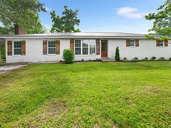 2nd image of 103 Dogwood Ave
