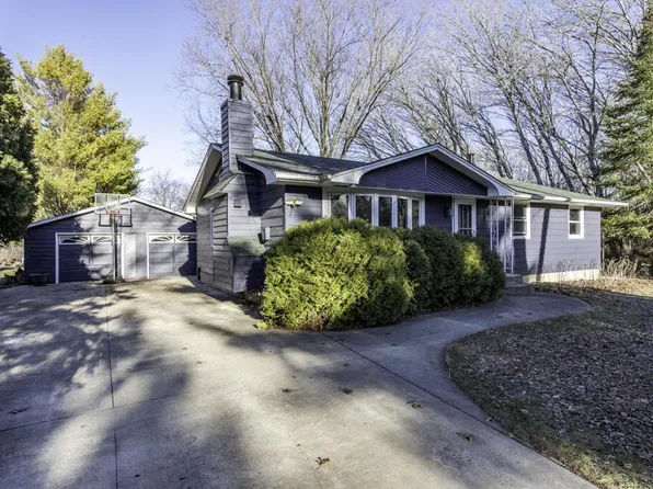 9705 8th AVENUE, Pleasant Prairie, WI 53158