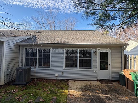 2nd image of 106 N McLean Ct