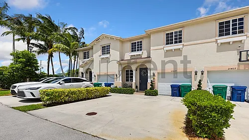 21429 NW 13th Ave Photo 1
