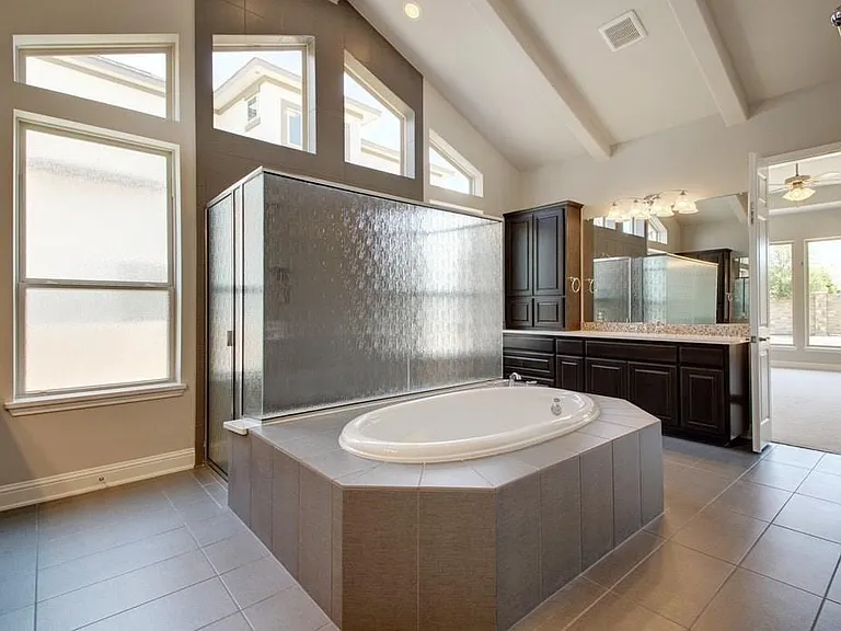 200 Southern Carina Dr — Photo 17