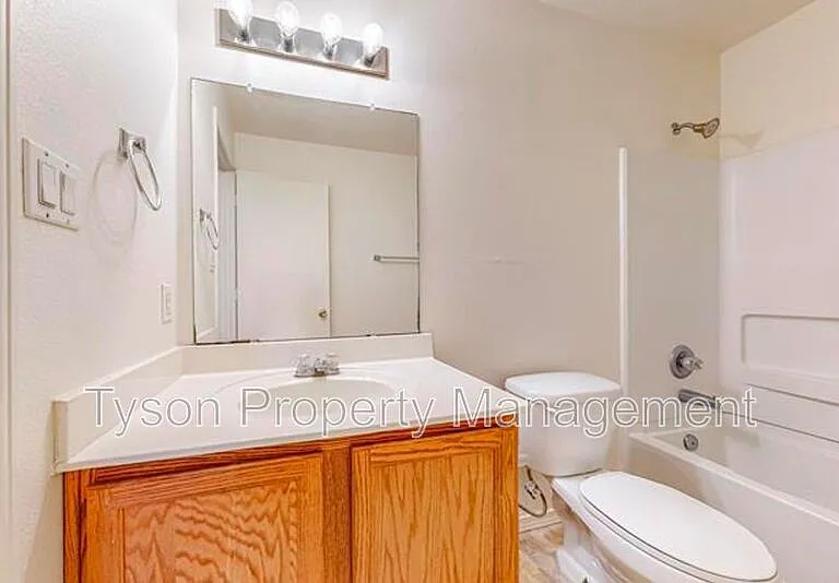 1817 Sierra Norte Loop NE — Photo 10