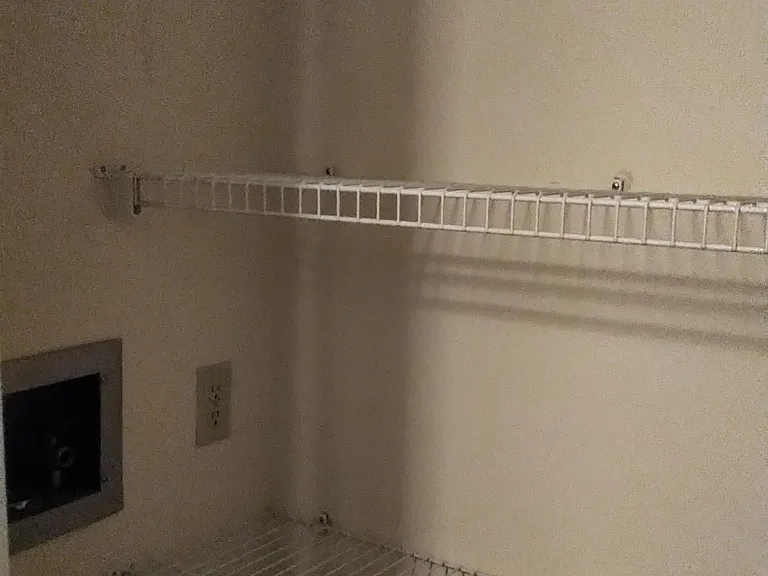 917 Madison St #109 — Photo 5