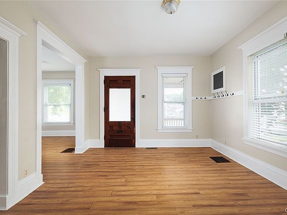 2nd image of 206 S James St