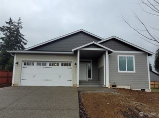 220 Fenway Dr, Napavine, WA 98532