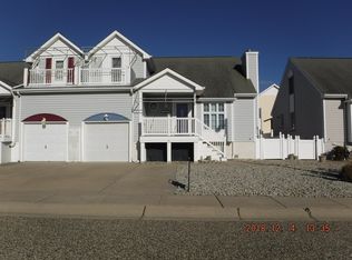 207 E Madison Ave, Wildwood Crest, NJ 08260