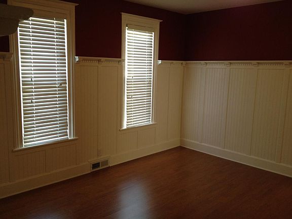 4th image of 1146 Fremont Ave NW #1