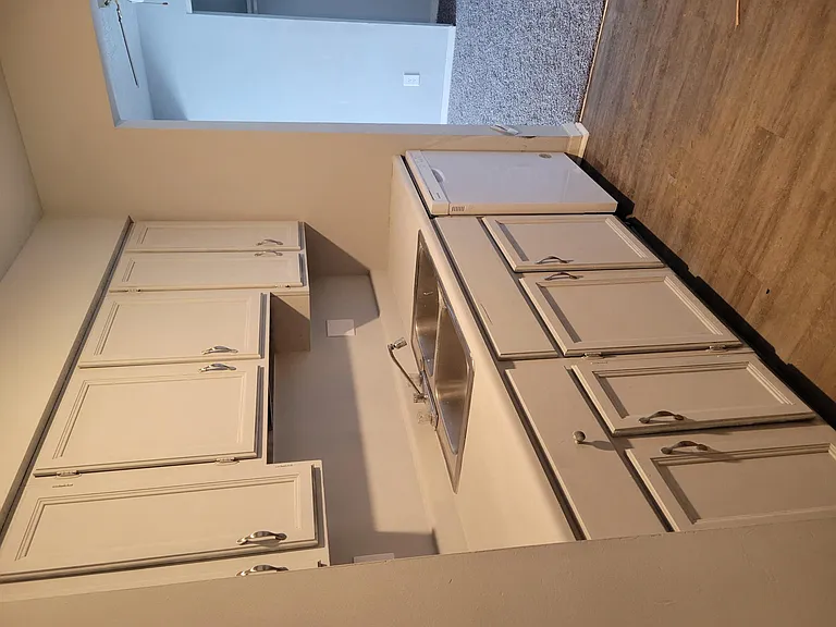 High Park Apartments — Photo 17