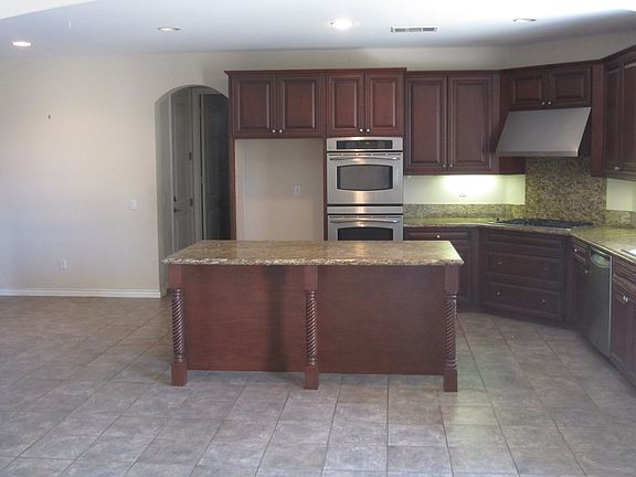 2nd image of 3802 East Park