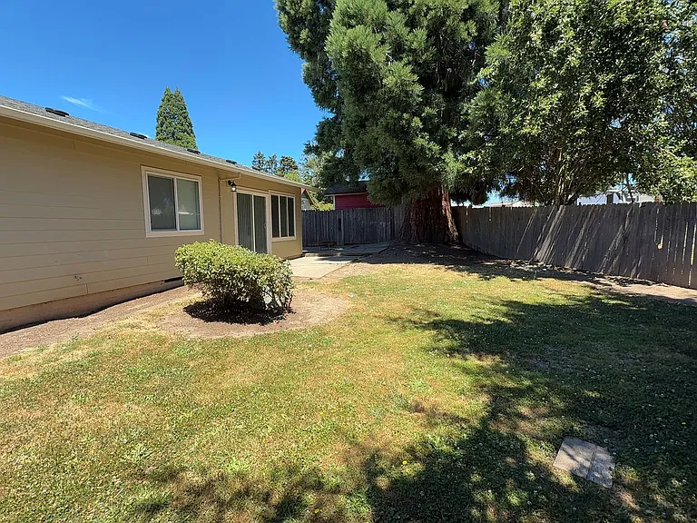 3322 Tierra Dr NE — Photo 19