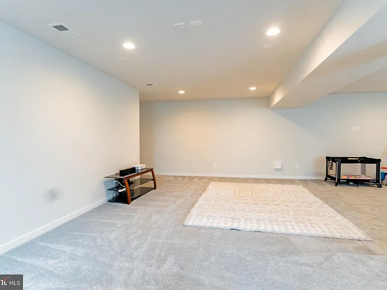 41914 Spring Air Dr — Photo 69