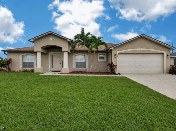 317 NE 9th Ter, Cape Coral, FL 33909