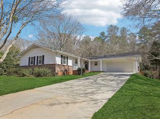6124 Shamrock Dr NE, Covington, GA 30014