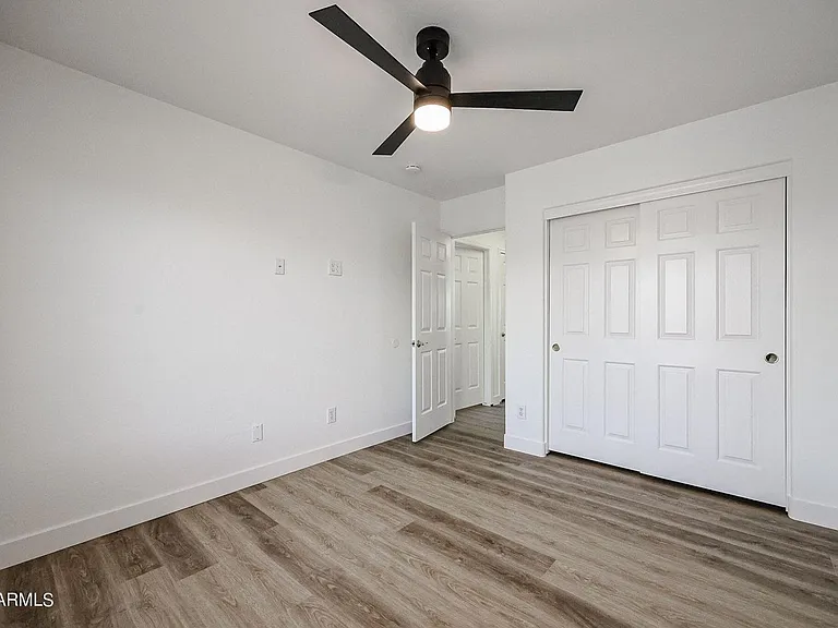 39768 N High Noon Way — Photo 24