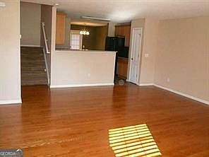 4th image of 3583 Parc Cir SW