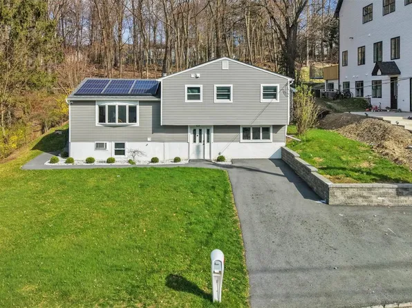 15 Duelk Avenue, Blooming Grove, NY 10950