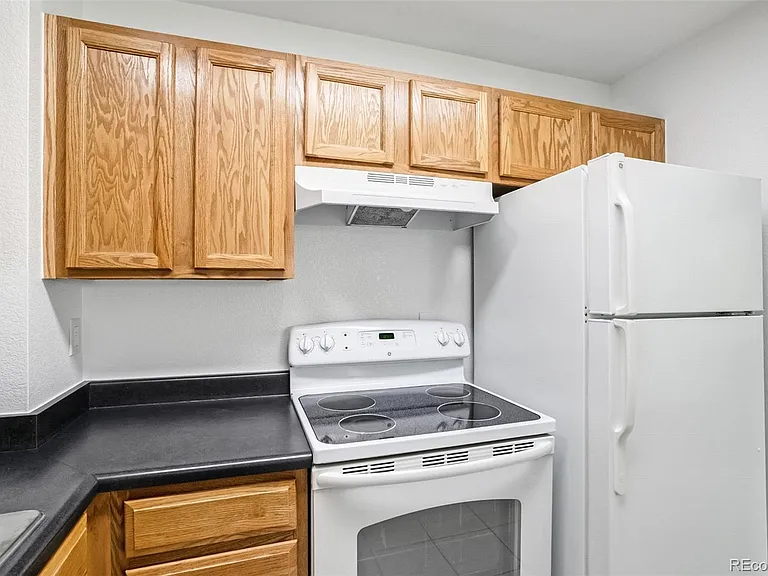 3238 W Girard Ave #C — Photo 8