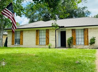 3318 Schroeder Ave, Needville, TX 77461