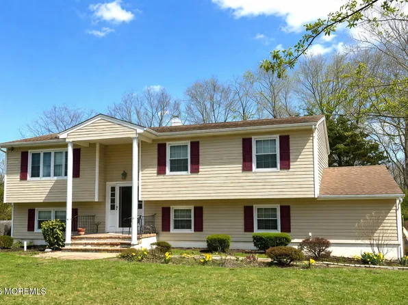 74 Old Mill Road, Tinton Falls, NJ 07724