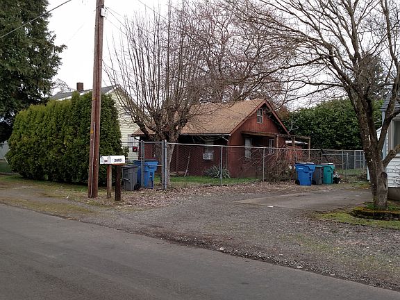 3rd image of 3011 Watson Ave