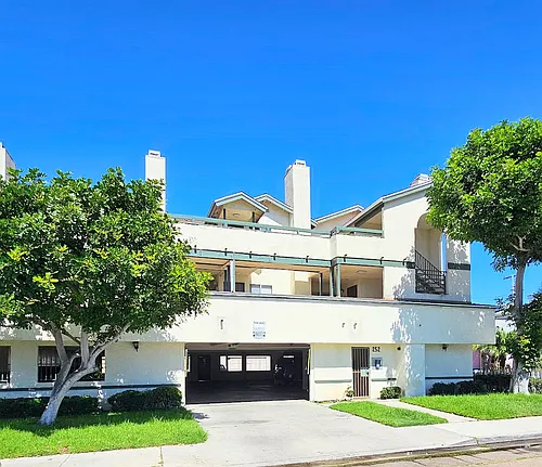 252 Date Ave #F Photo 1