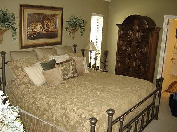 5th image of 3220 Bandolino Ln