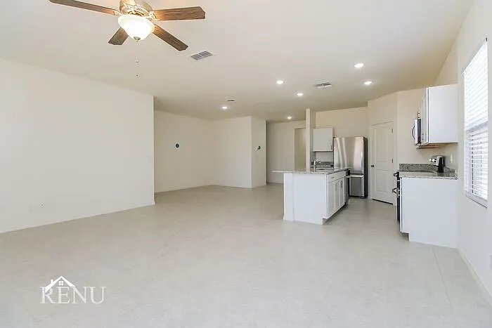35396 W San Capistrano Ave — Photo 4